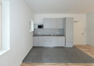 MMM__0001_Büro1_2. MMM__0001_Büro1_2.